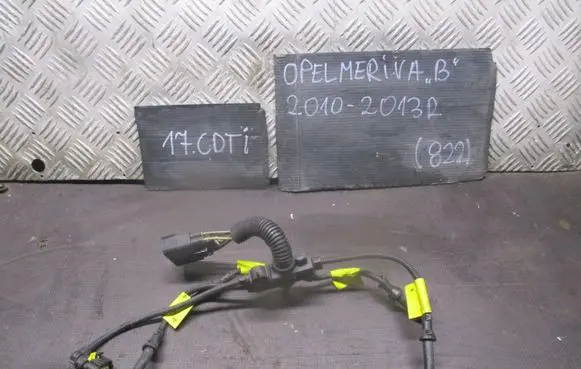 Opel Meriva B Plug wire 55571998