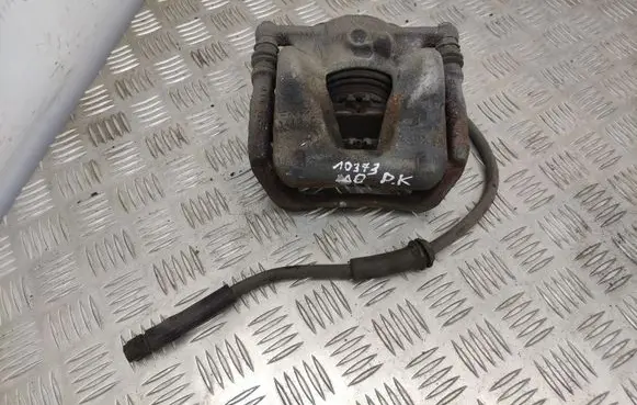 Mercedes-Benz A W176 Front brake caliper