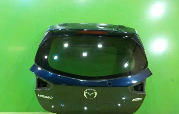 Mazda 2 Tailgate/trunk/boot lid XP64