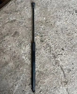 BMW 1 F20 F21 Tailgate/trunk strut/damper 7239871