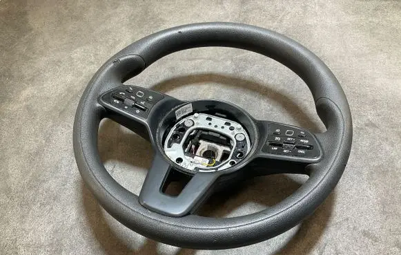 Mercedes-Benz Sprinter W907 W910 Steering wheel A9074600802 645721200A Z001Q03