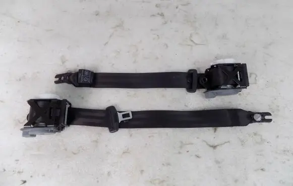 Audi A6 C7 Rear seatbelt 4G8857805G 4G8857806G