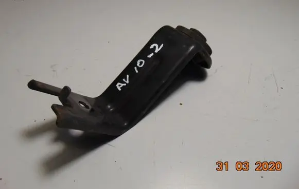 Toyota Avensis T270 Radiator support slam panel bracket 