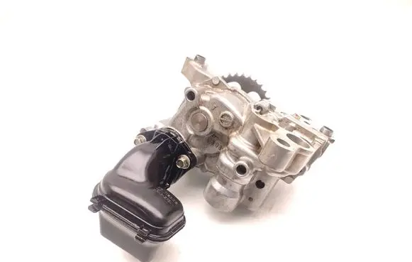 Mazda 3 II Oil pump PE0114100