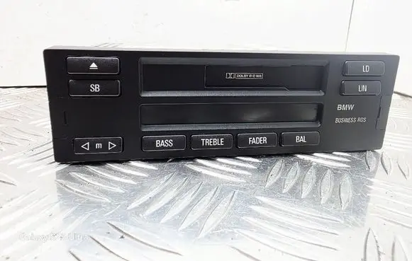 Radio/CD/DVD/GPS head unit