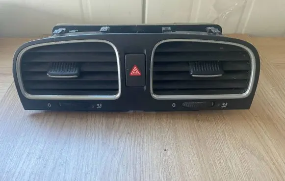 Volkswagen Golf VI Dash center air vent grill 5K0815736D 5K0815736 5K0819733