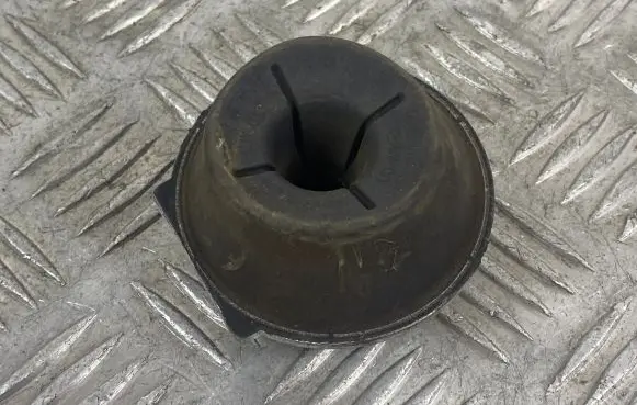 Muffler mount bracket/holder