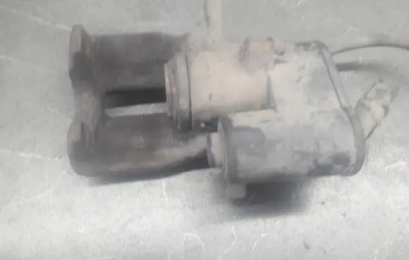 Audi A6 S6 C6 4F Rear brake caliper