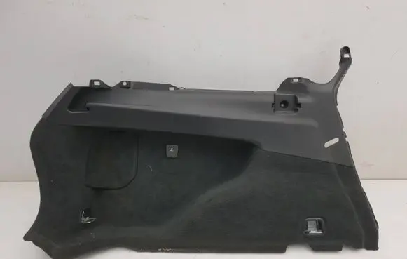 Trunk/boot side trim panel