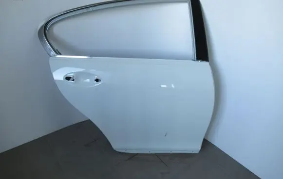 Lexus GS 300 350 430 450H Rear door 6700330620