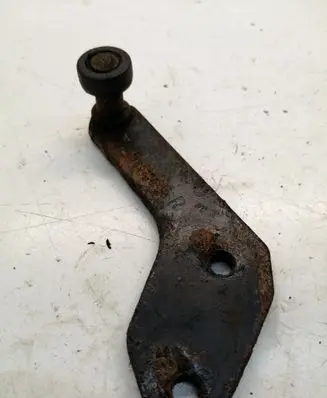 Ford Transit Sliding door lower roller guide/hinge 1009LD2E
