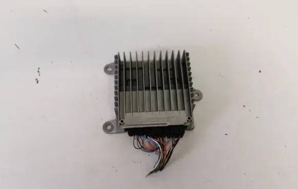 Nissan Leaf II (ZE1) Sound amplifier 280615SA2A