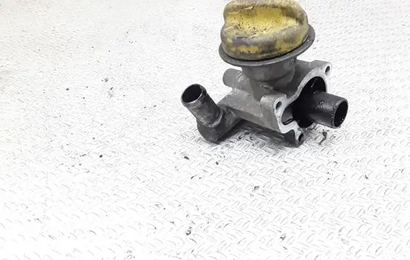 Alfa Romeo 147 Oil fill pipe 