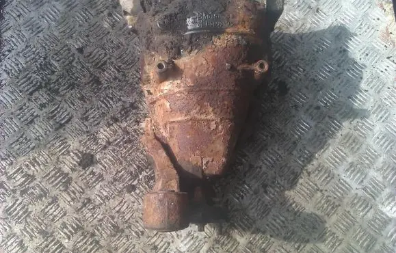 Opel Omega B1 Rear differential 90446890
