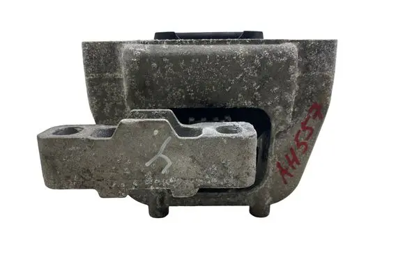 Volkswagen Golf VII Engine mount bracket 5Q0199262BJ