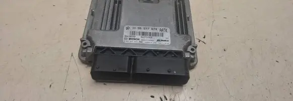 Opel Insignia A Engine control unit/module 55577674 55575350 0281017452