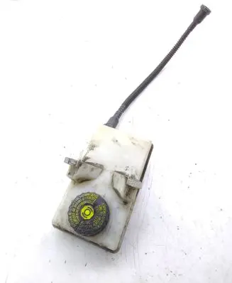Peugeot 5008 Brake fluid reservoir 9680907780