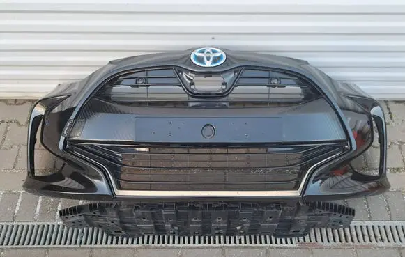 Toyota Yaris XP210 Front bumper 521190DA00