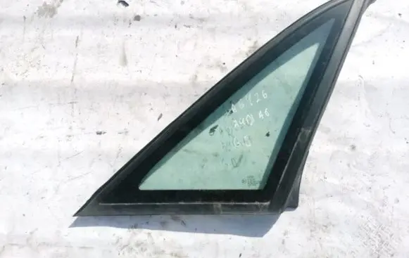 Audi 100 S4 C4 Rear side window 