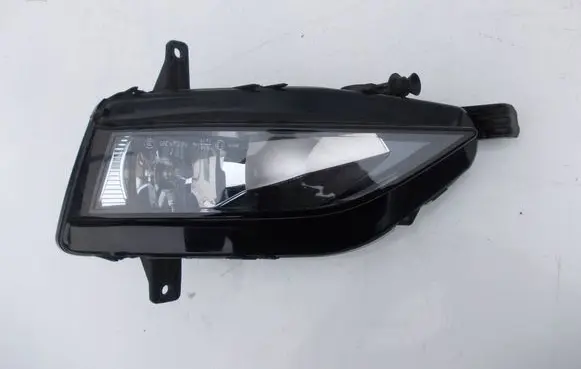Volkswagen Golf VII Front fog light 5G0941662F