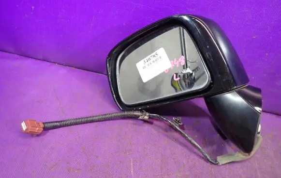 Nissan Versa Front door electric wing mirror TEMYB11