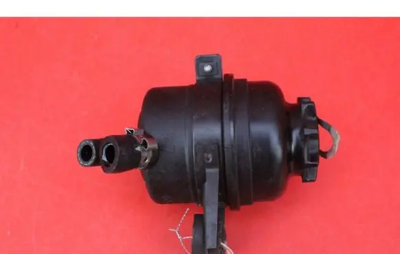 BMW X3 E83 Power steering fluid tank/reservoir 6768094-01