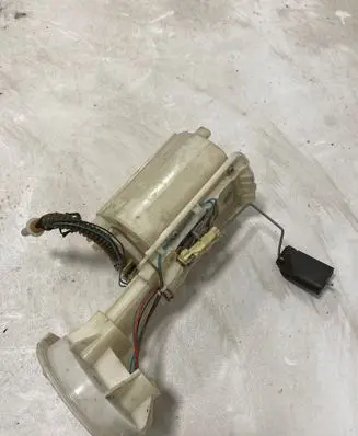 Mini One - Cooper R50 - 53 In-tank fuel pump 10652409 0282514240 130303