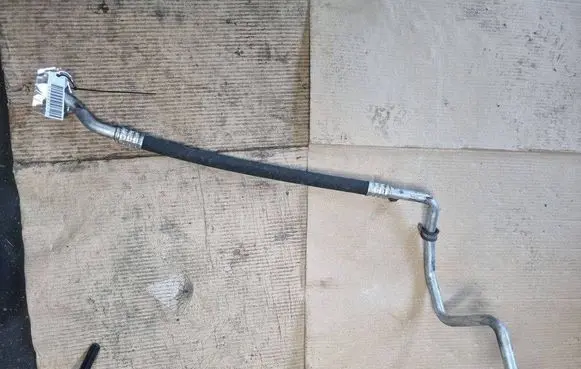 BMW 5 F10 F11 Air conditioning (A/C) pipe/hose 917532604
