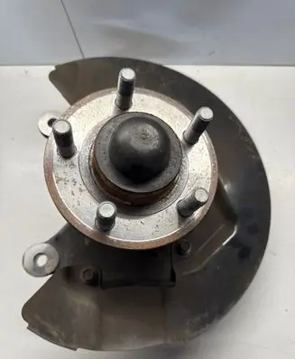 Ford Mustang VI Front wheel hub spindle knuckle FR3C-3107-A J6JJB