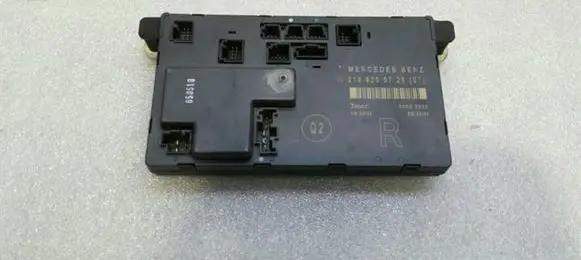 Mercedes-Benz CLS AMG C219 Door control unit/module A2198200726