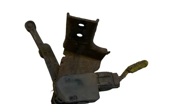 Hyundai Santa Fe Rear air suspension level height sensor 921902W200