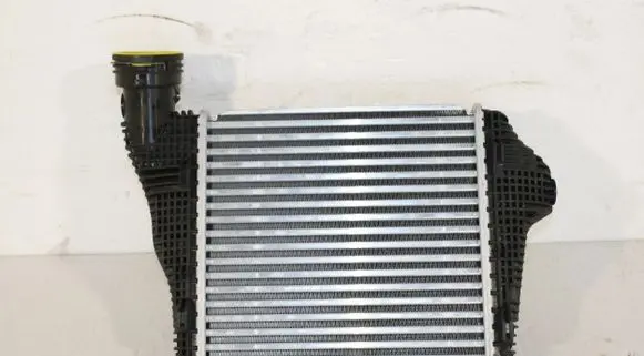 Porsche Macan (95B) Intercooler radiator 95B145804B