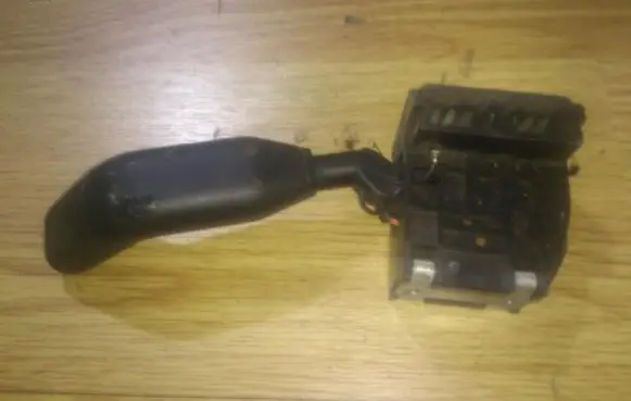 Renault Clio I Wiper control stalk