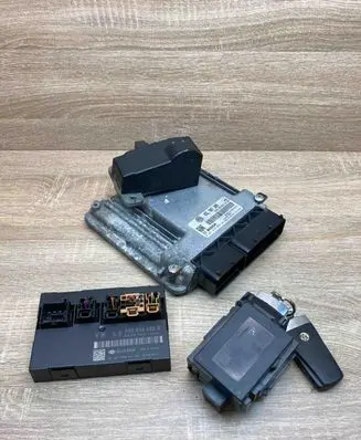 Volkswagen PASSAT B6 Engine ECU kit and lock set 03L907309 3C0959433R CBBBDSG