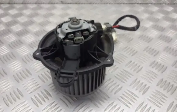 KIA Ceed Front door blower motor 