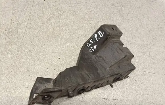 Front bumper mounting bracket