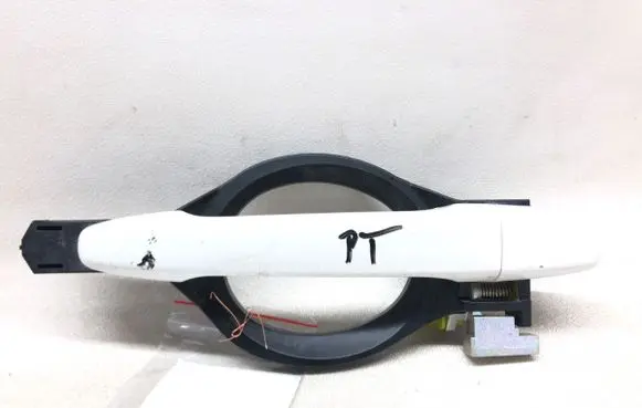 Mitsubishi Outlander Rear door exterior handle
