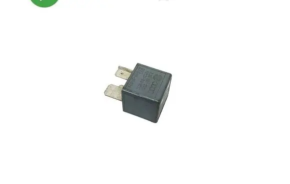 Audi A1 Other relay 8D0951253 V23134J52X300 3701998