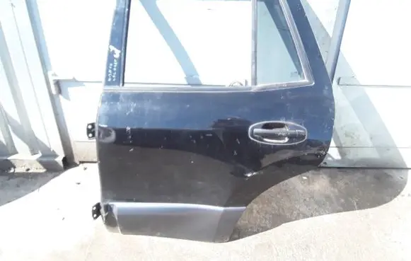 Hyundai Santa Fe Rear door