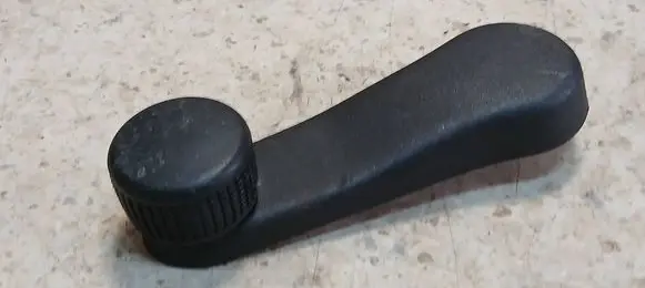 Skoda Octavia Mk2 (1Z) Rear door window winding handle 1H0837581D