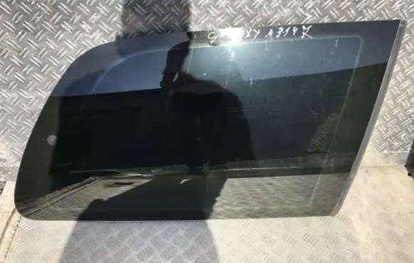 Ford Galaxy Rear side window