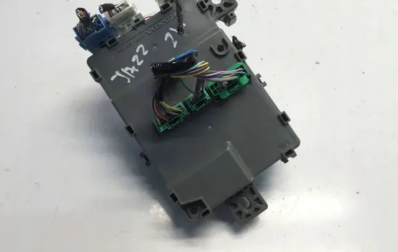 Honda Jazz IV GR Crosstar Fuse module TZAE110