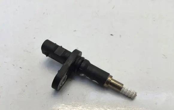 Coolant temperature sensor