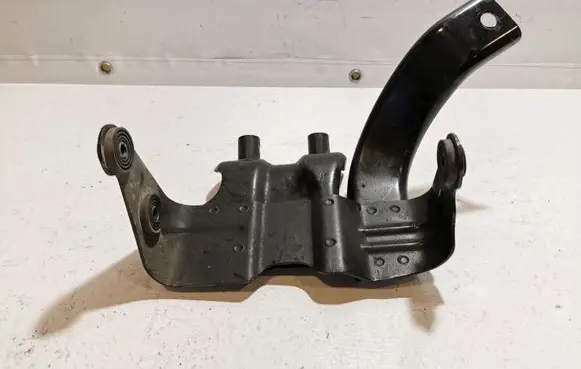 Audi Q7 4M Active stabilizer control/Valve assembly holder 4M0816101H