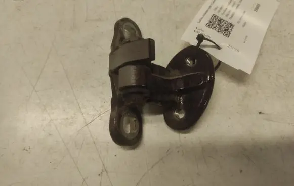 Volvo V50 Rear door upper hinge