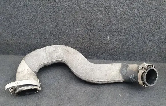 Audi A4 S4 B8 8K Intercooler hose/pipe 8K0145738M