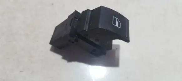 Volkswagen Golf V Electric window control switch 7L6959855B