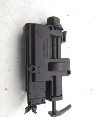 Nissan Pathfinder R51 Fuel tank cap lock 