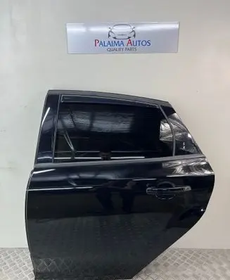 Ford Focus Rear door