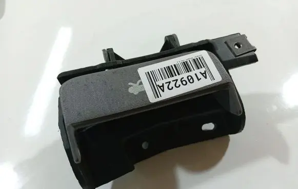 Chrysler Voyager Engine bonnet (hood) release handle 04675832